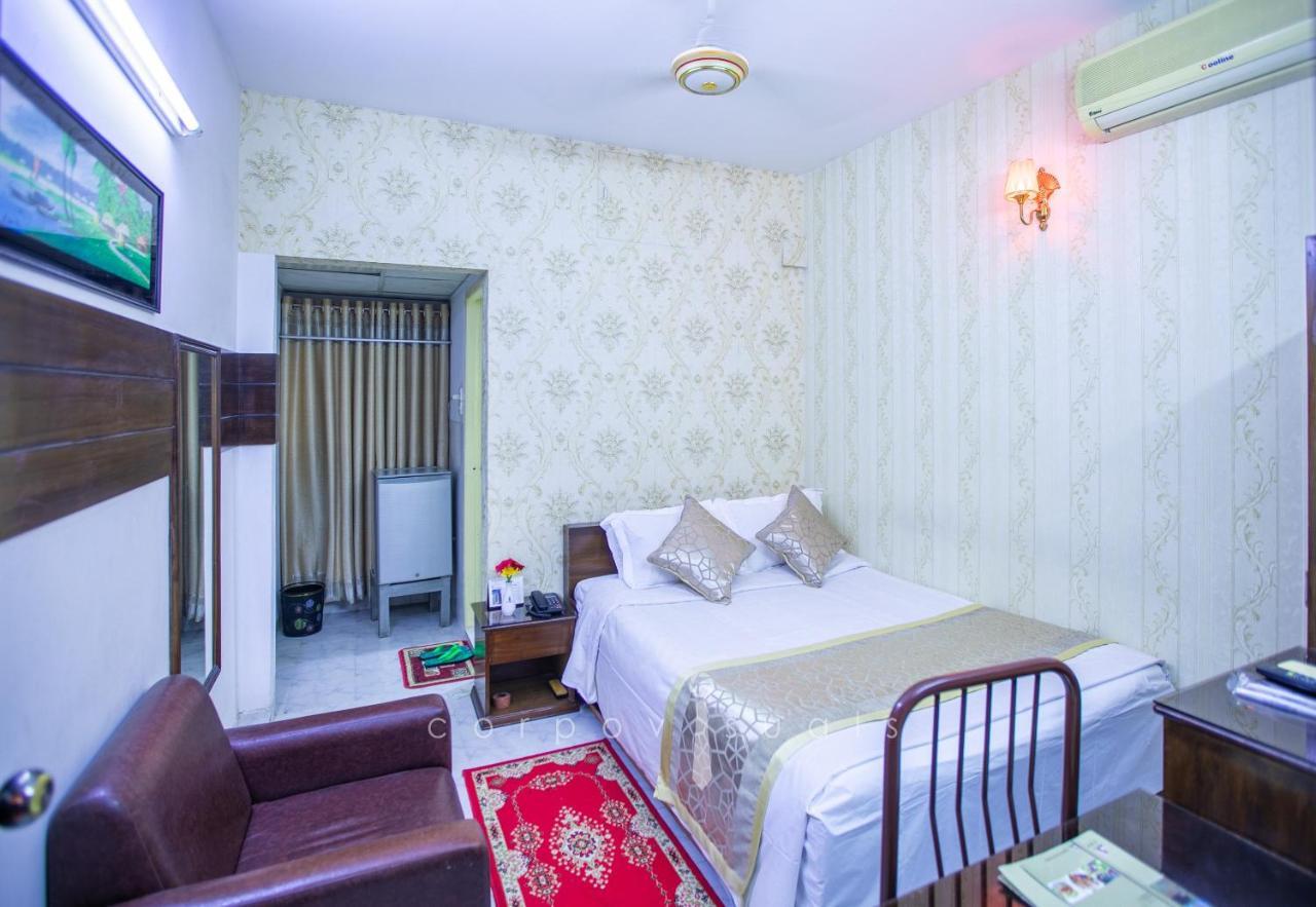 Sel Nibash Hotel & Serviced Apartments Дака Екстериор снимка