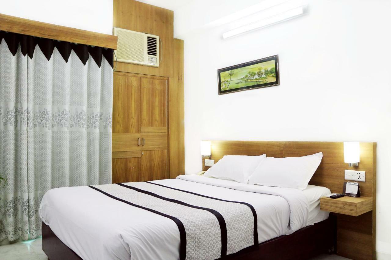 Sel Nibash Hotel & Serviced Apartments Дака Екстериор снимка