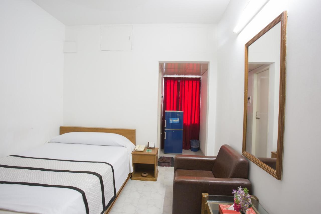 Sel Nibash Hotel & Serviced Apartments Дака Екстериор снимка